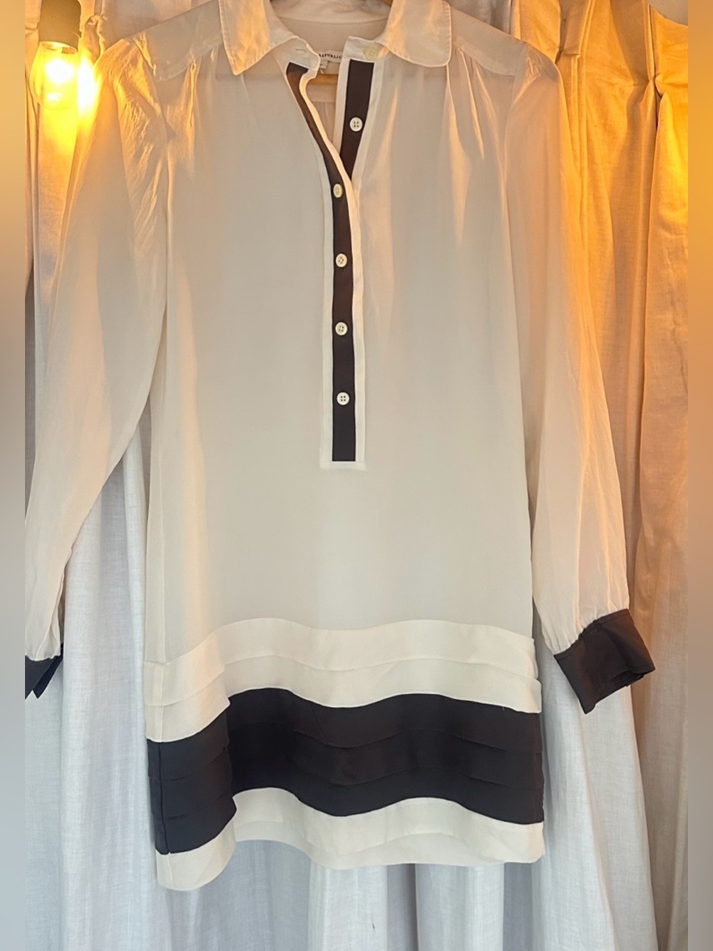 SILK BABANA REPUBLIC Cream Mini Dress /Tunic. Contrasting Chocolate Brown Trim. - Picture 3 of 11
